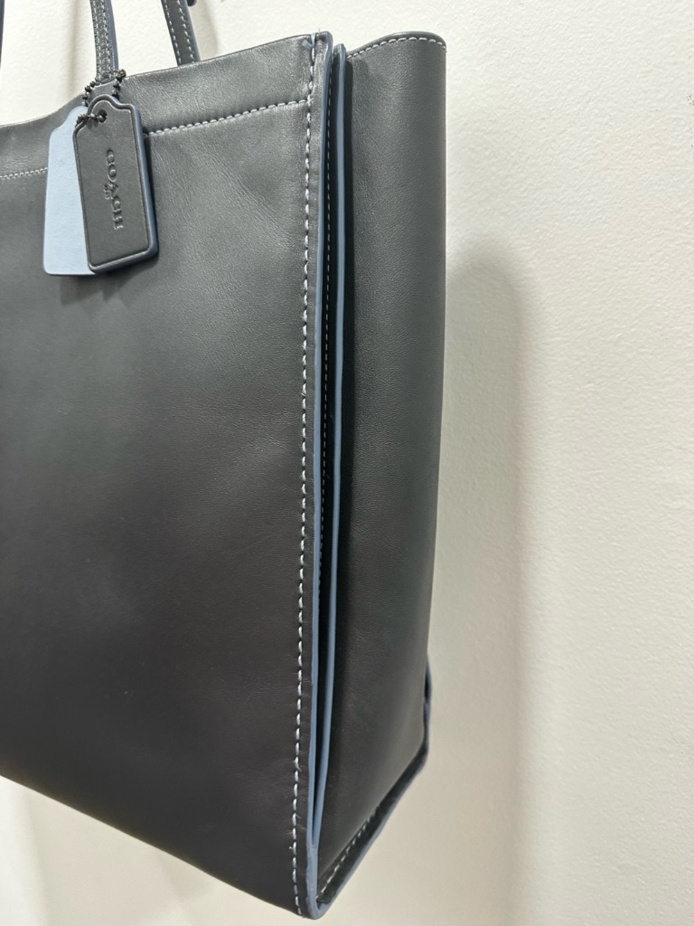 Coach Leather Tote Bag Black Structured Minimalist Work Bag Shoulder Bag - Picture 10 of 16
